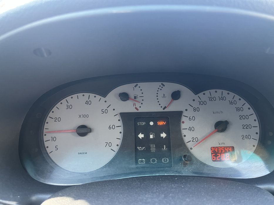 Clio symbol 1.4 2003