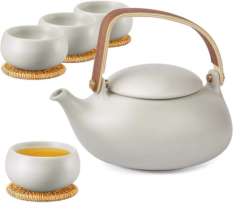 NOWY Porcelanowy zestaw:dzbanek z sitkiem do herbaty 800ml+4 filiżanki