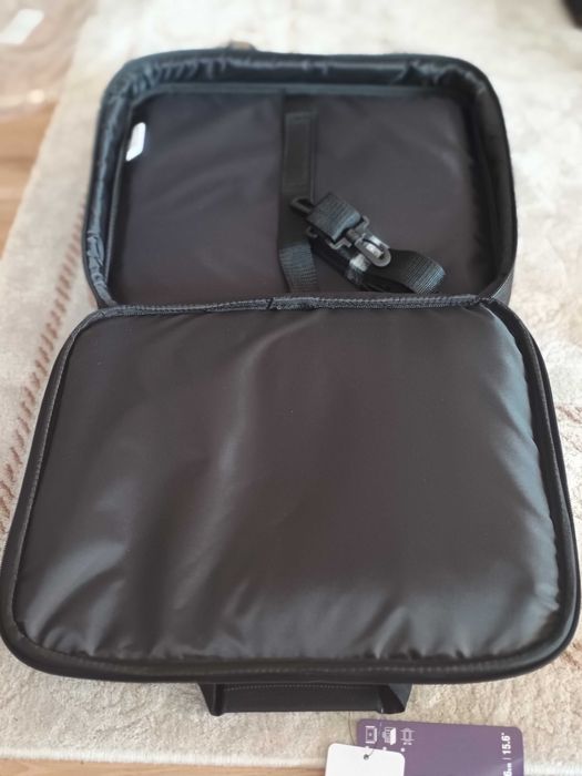 Torba na laptopa TARGUS Case Cn31 15.6 cali Czarny