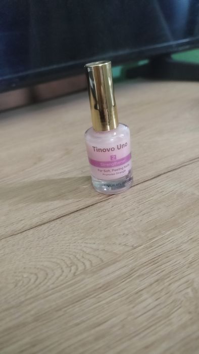 Odżywka wzmacniająca lakier do paznokci