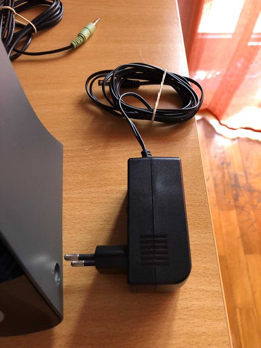 Colunas Logitech para computador