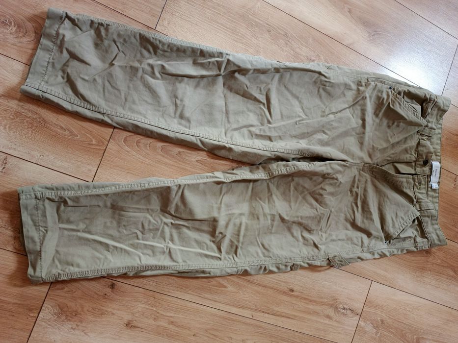 Spodnie Bershka 42