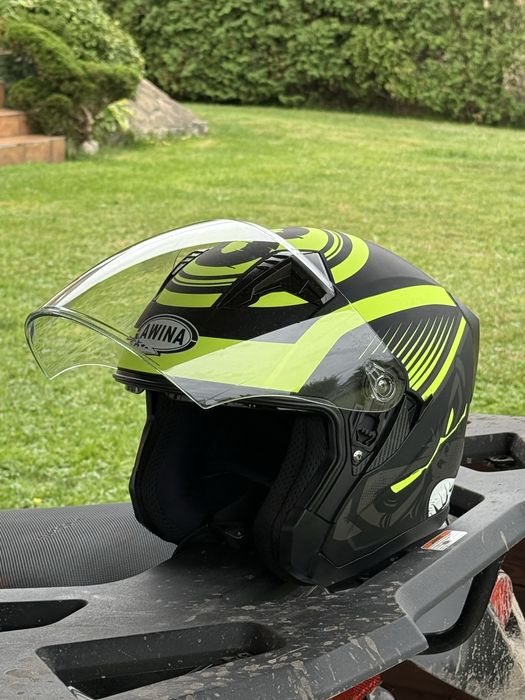 Kask motocyklowy AWINA rozmiar L