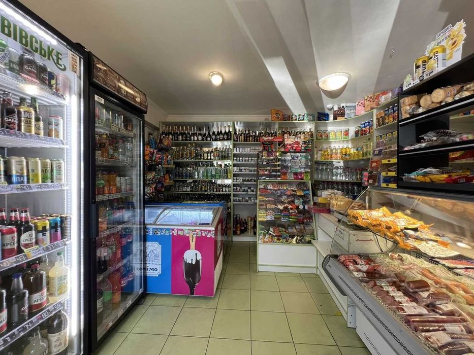 Оренда кафе "Ситий Вовк" та продуктовий магазин по вул.Петлюри 107 (біля переїзду)