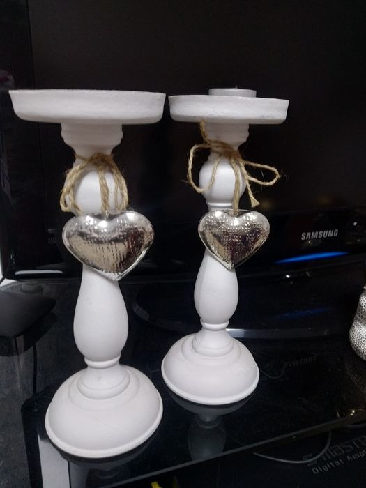 Стильный подсвечник