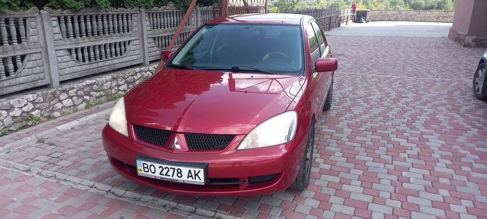 Продам своє авто Mitsubishi Lancer 9