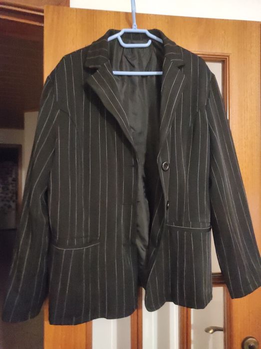 2 Casacos de terno mulher preto