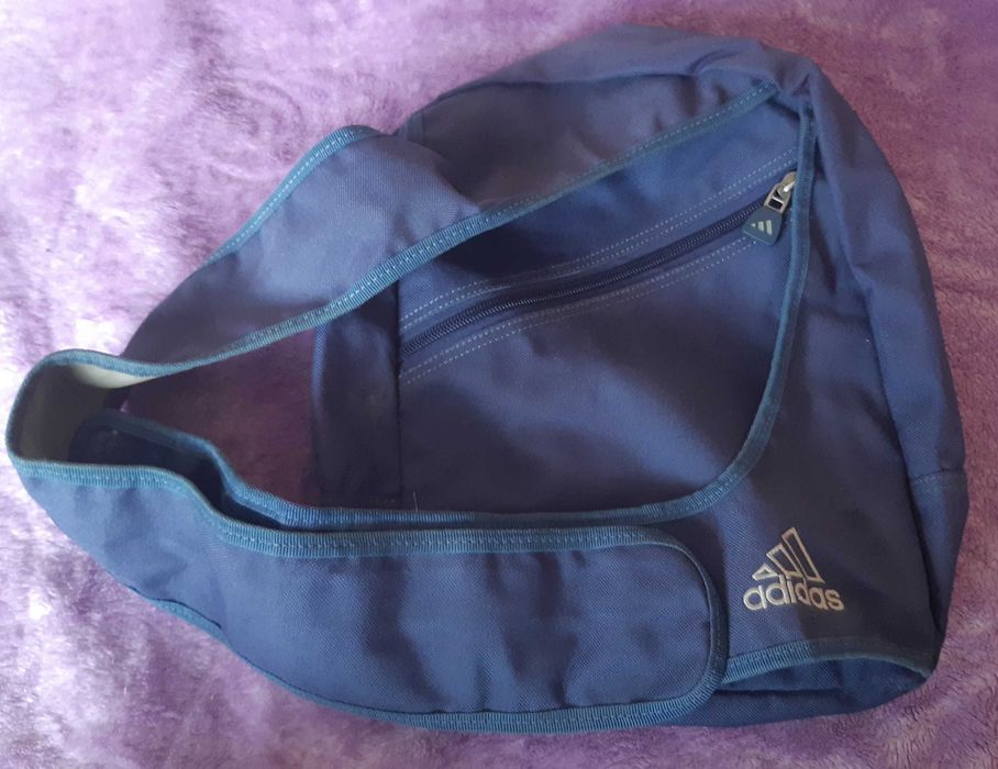 Plecak ADIDAS używany.