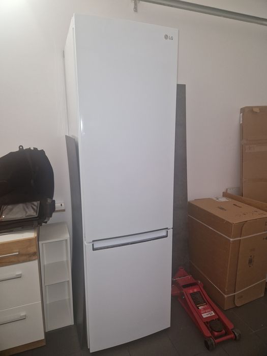 LG Lodówka wolnostojąca