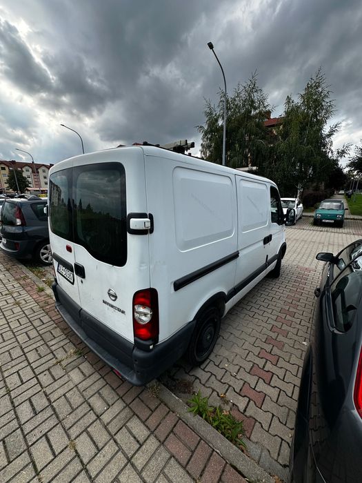 Nissan Interstar