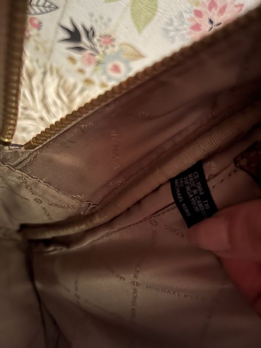 Michael Kors plecak rhea plecaczek sredni logowany monogram beżowy