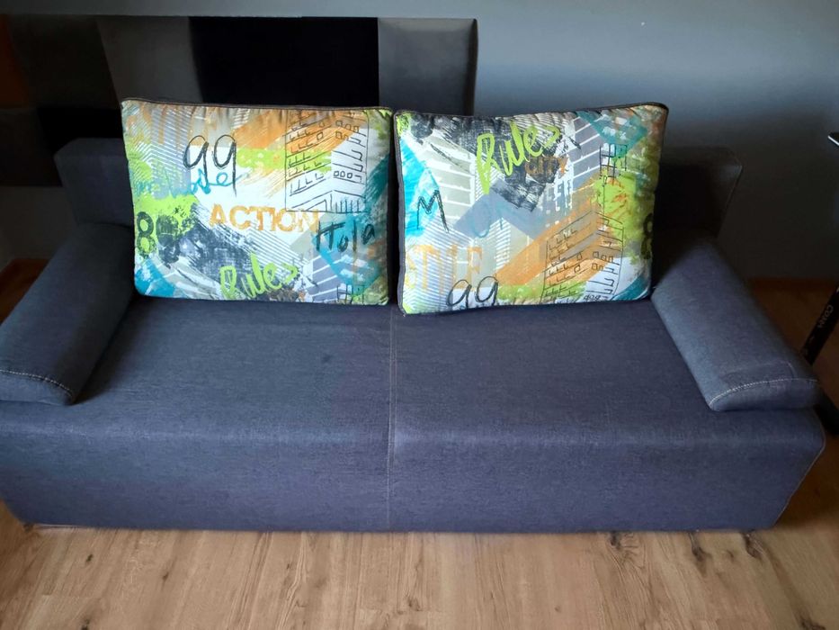 Sofa rozkładana dwuosobowa