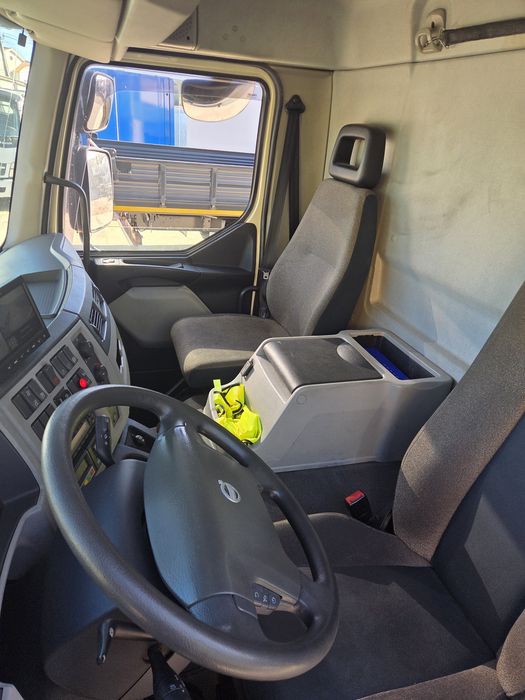Volvo FL Frigorífico 16Ton