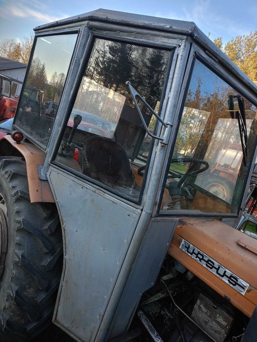 kabina do ursus C-330