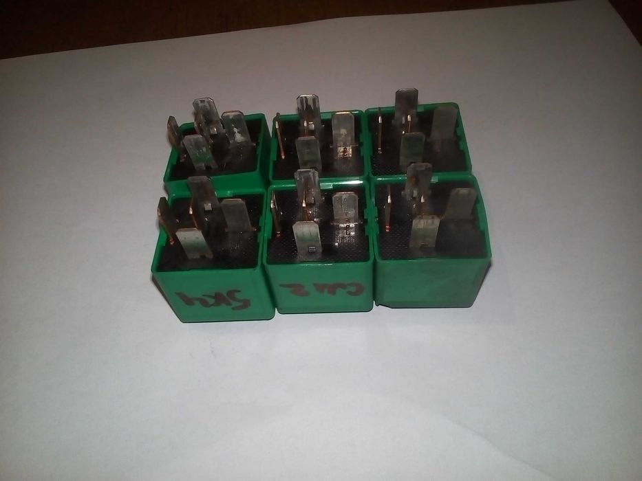 Багатофункціональне реле 93BG-15A025-A1B 12V 40/30A 5контактів +фішка