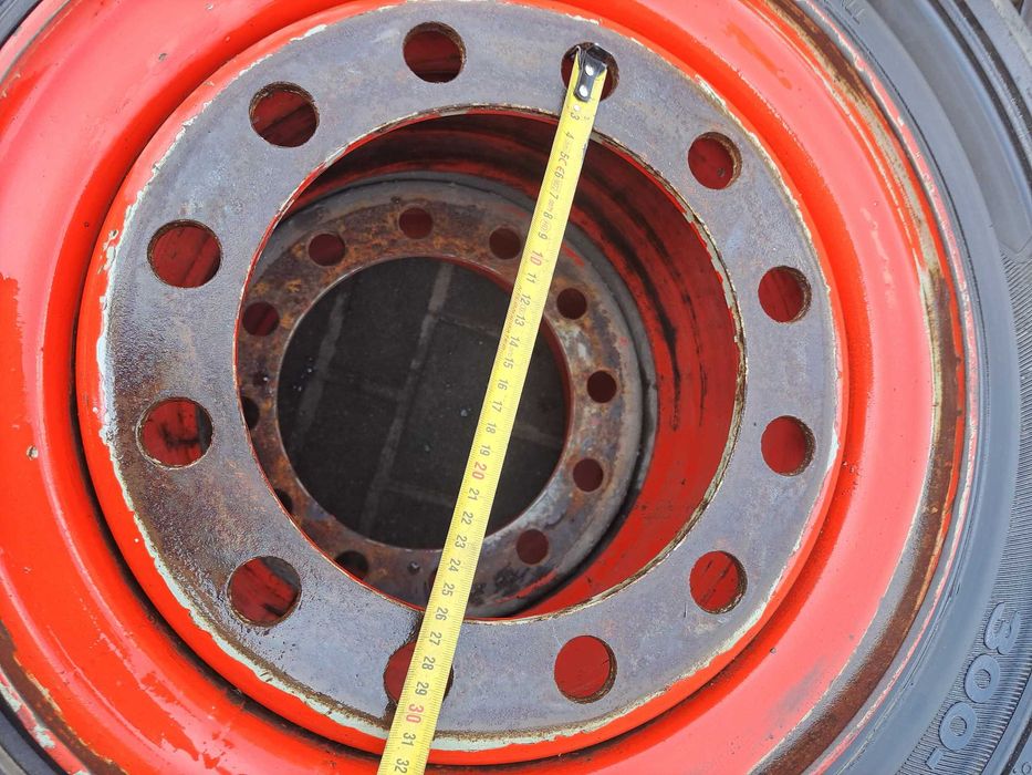 300R15 Koła Bliżniaki 315/70R15 Wózek Widłowy LINDE 12-Szpilek PEŁNE