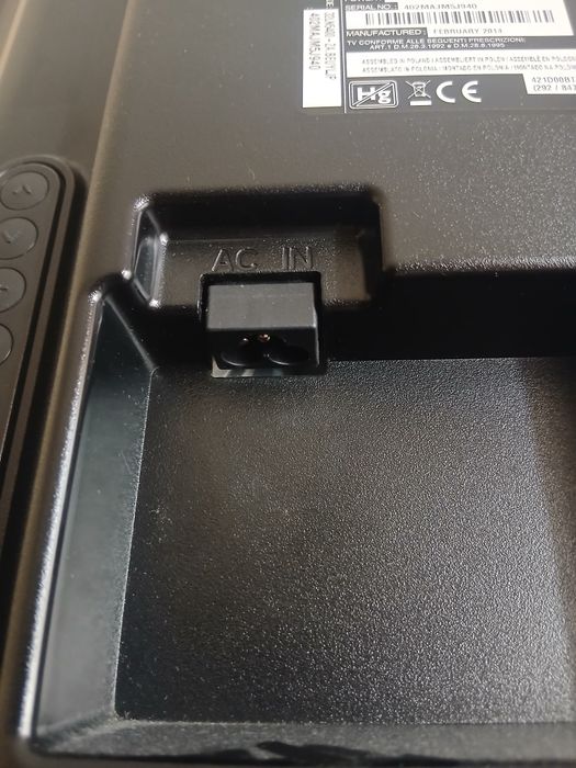 Vendo Televisão LG
