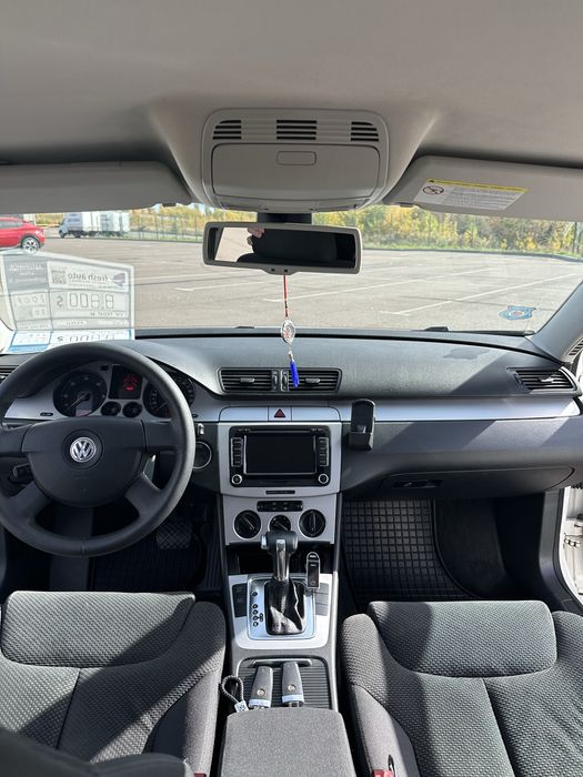 Volkswagen Passat B6 Автомат 2.0tdi