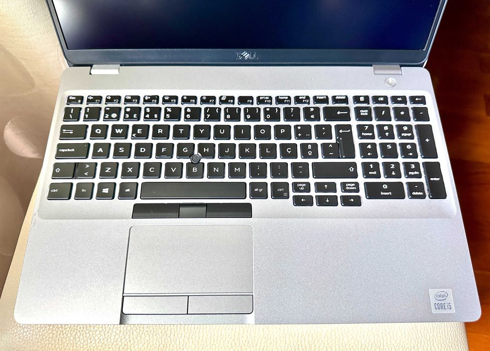 Dell Latitude 5510 15.6" Full HD / i5-10210 Quad Core / 16 GB RAM / 500 GB SSD64283902217730123