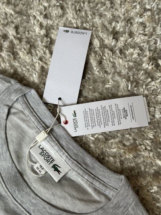 Футболка Lacoste з круглим вирізом