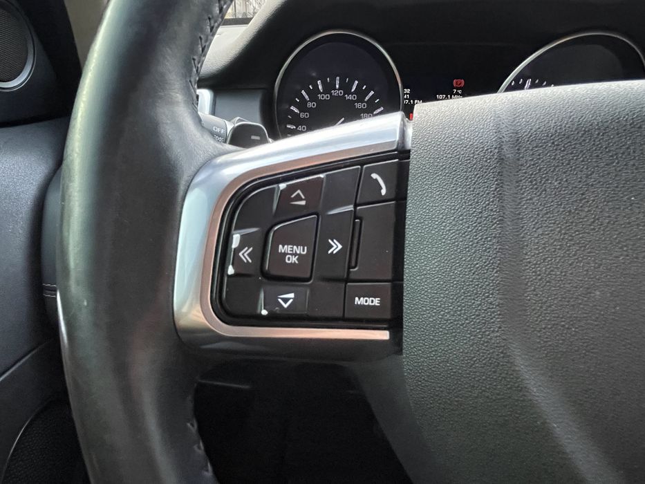 Land Rover Discovery Sport 2.2 дизель