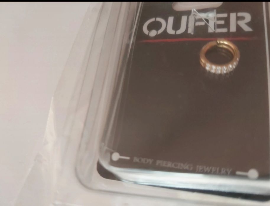 Kolczyk oufer do chrzastki ucha nosa