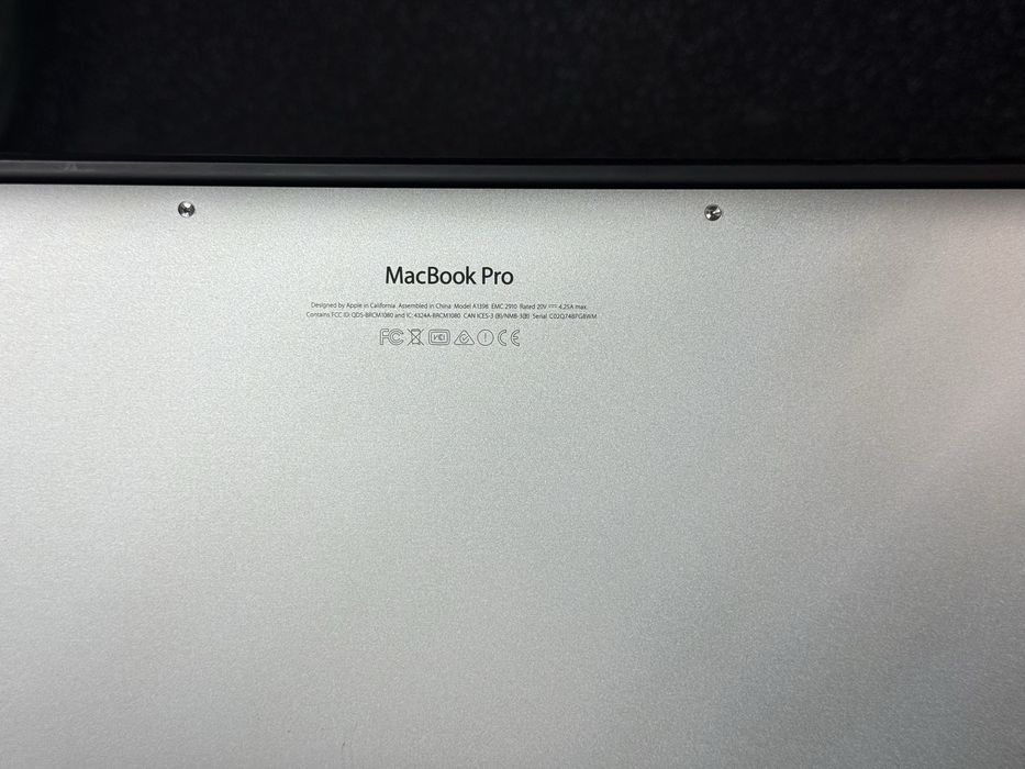 Apple Macbook Pro 15 2015/i7/16gb/512ssd/R9 M370X
