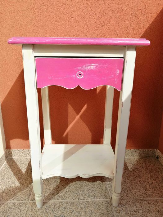 Mesinha de cabeceira vintage