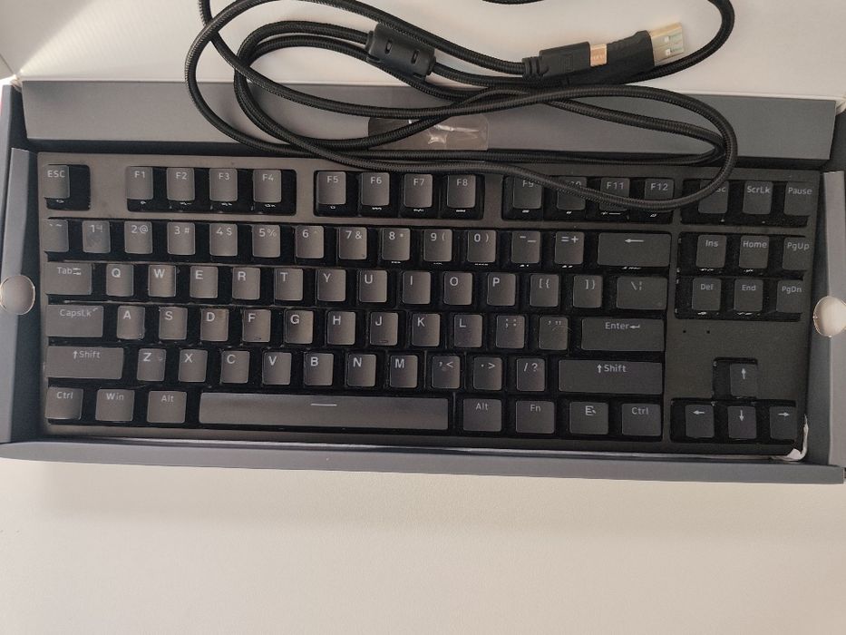 Klawiatura Genesis Thor 404 TKL Gateron Yellow PRO czarna