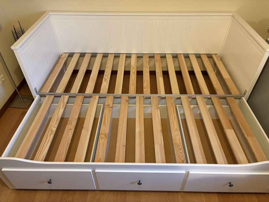 Cama individual/dupla com 3 gavetas