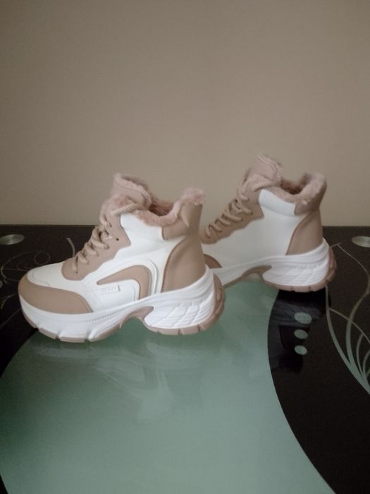 *Женские ботинки."