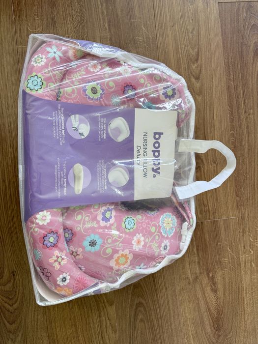Подушка для годування boppy deluxe рожева