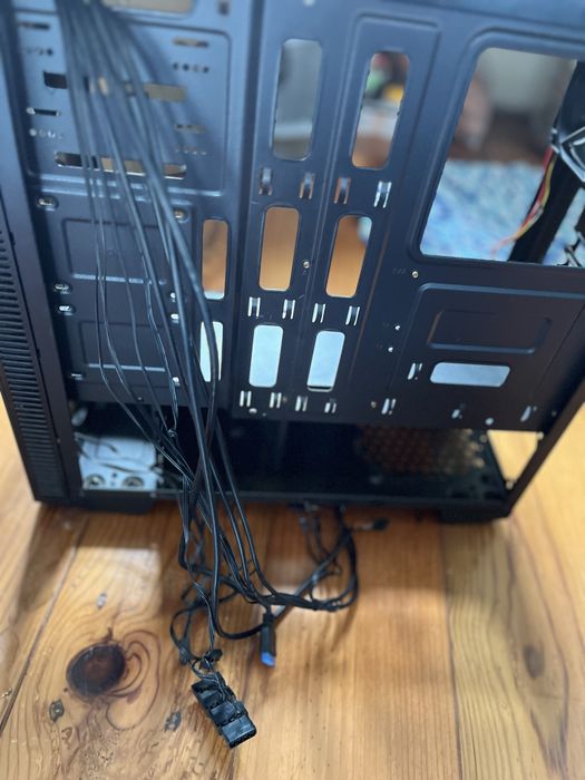 Caixa ASUS ROG com 4 ventoínhas