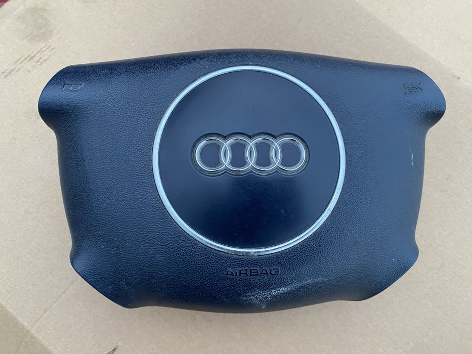 Audi a4b6 poduszka