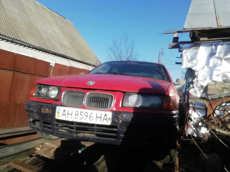 Бмв е 36. 325 мотор 1.6