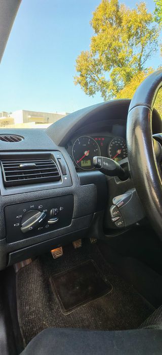 Ford Mondeo 2.0TDCI 2004 GHIA