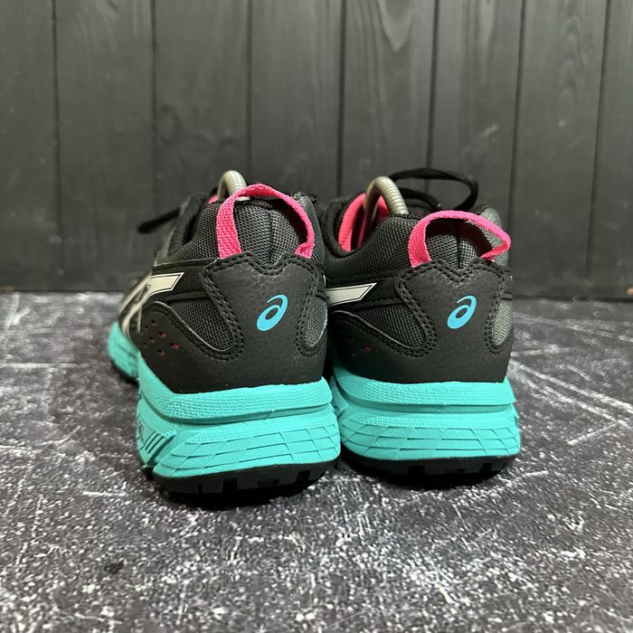 Кросівки Asics Gel Sangaku 2. 40/25.5 cm