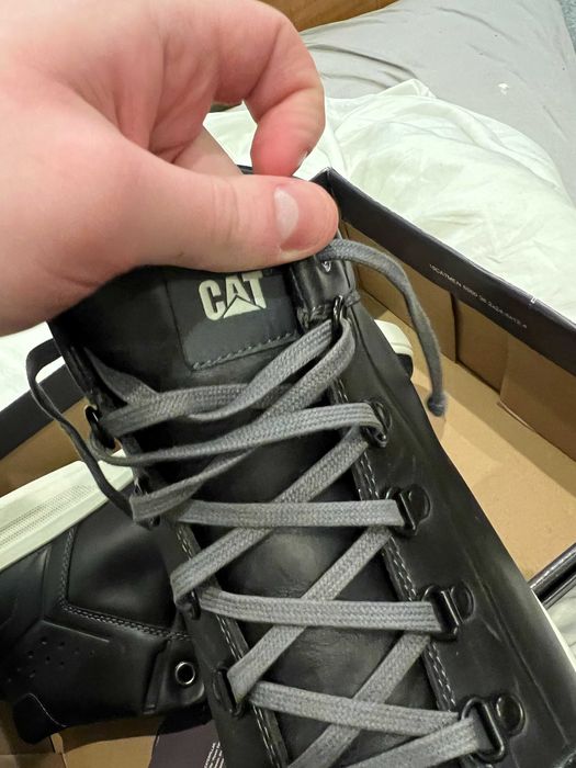 Ботинки из классной  качественной кожи  Caterpillar