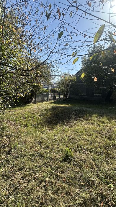 Чернівці; ділянка 20 сот. + 30 оренда; "під будівництво"; вул. Руська;