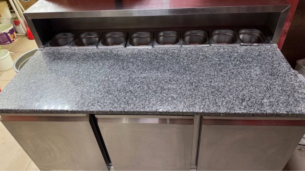 Холодильний стіл Саладета Frosty PS 200 для Шаурми Піци