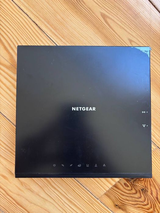 Router + Modem Netgear C6250 AC1600 NOVO (nunca usado)