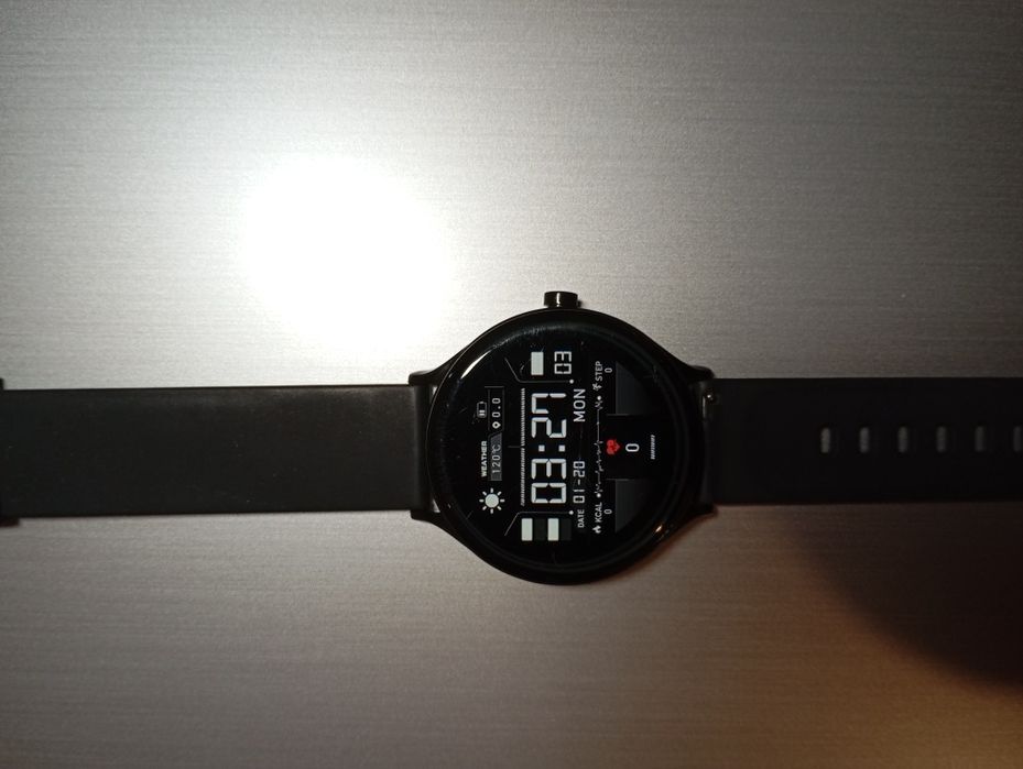 Simple Smartwatch64751299249283124