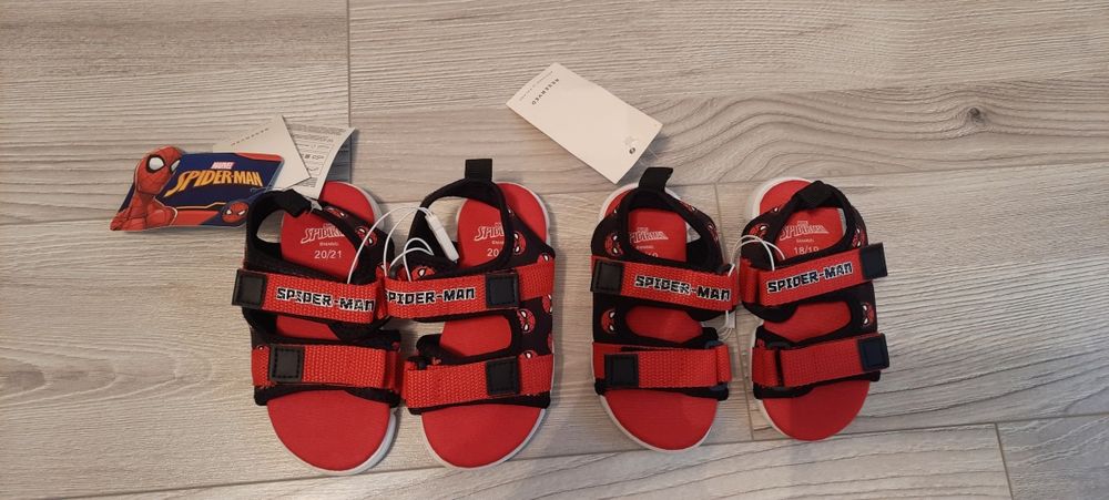 Сандалі для хлопчика 18/19 та 20/21 нові