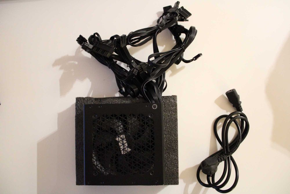 Cooler AMD + Fonte 750W