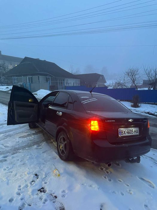 Шевролє лачеті 2008