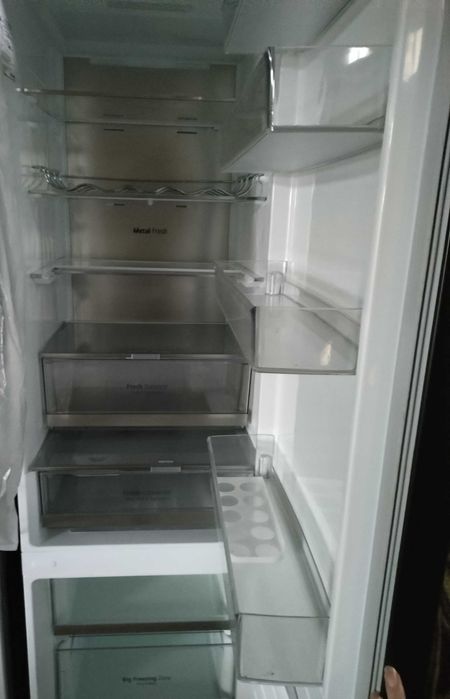 Frigorífico combinado quase novo