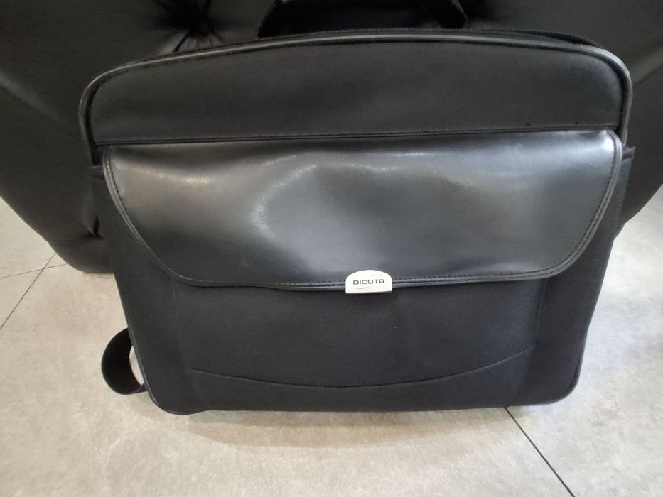 Torba na laptopa Dicota Super Stan