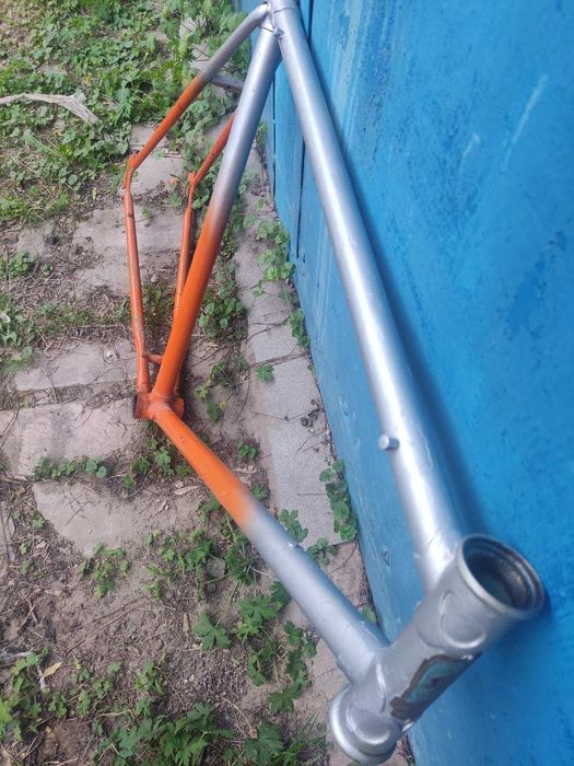 велосипед турист.старшоссе.спутник.хвз  по запчастям.велозапчасти