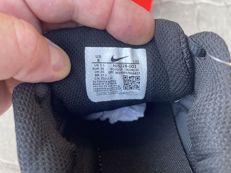 Кросівки Nike V5 RNR Black Anthracite 36-41р.