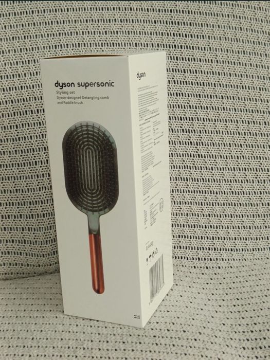 Zestaw szczotka i grzebień Dyson